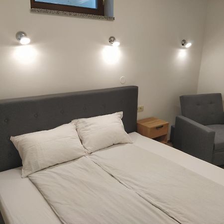 Apartmaji Maln Dolenjske Toplice Eksteriør bilde