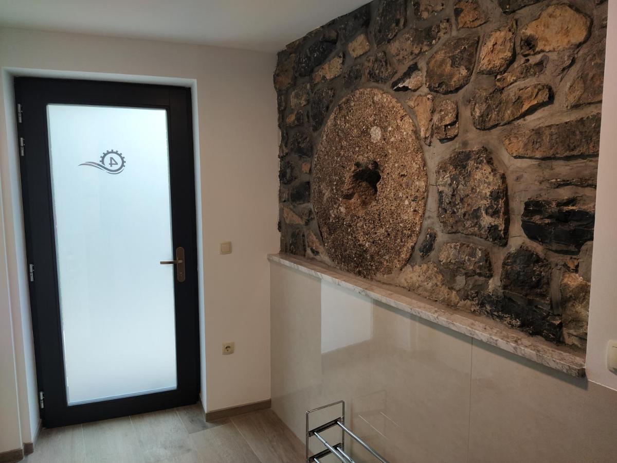 Apartmaji Maln Dolenjske Toplice Eksteriør bilde