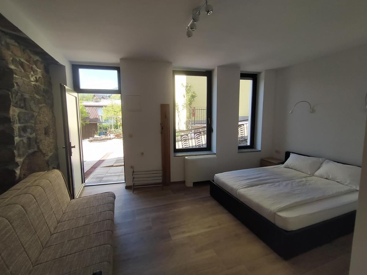 Apartmaji Maln Dolenjske Toplice Eksteriør bilde