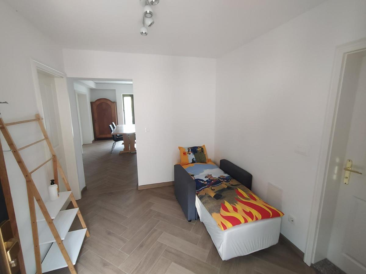 Apartmaji Maln Dolenjske Toplice Eksteriør bilde