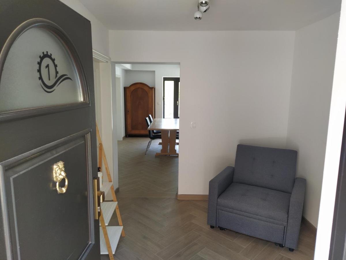 Apartmaji Maln Dolenjske Toplice Eksteriør bilde